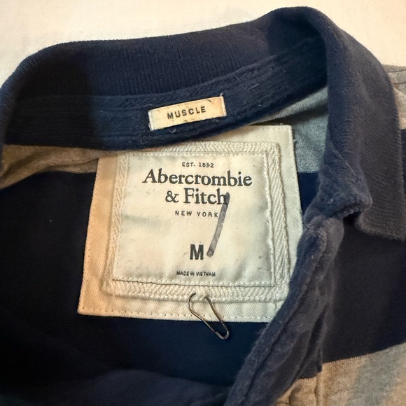 Abercrombie & Fitch Blue and Gray Polo Shirt - Picture 4 of 4